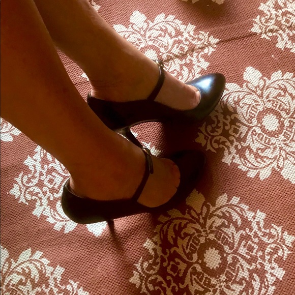 Nine West Heels - Picture 3 of 12